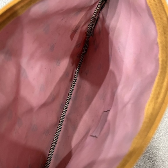 Fossil Coral Bee Print PVC Makeup Pouch - Picture 4 of 7